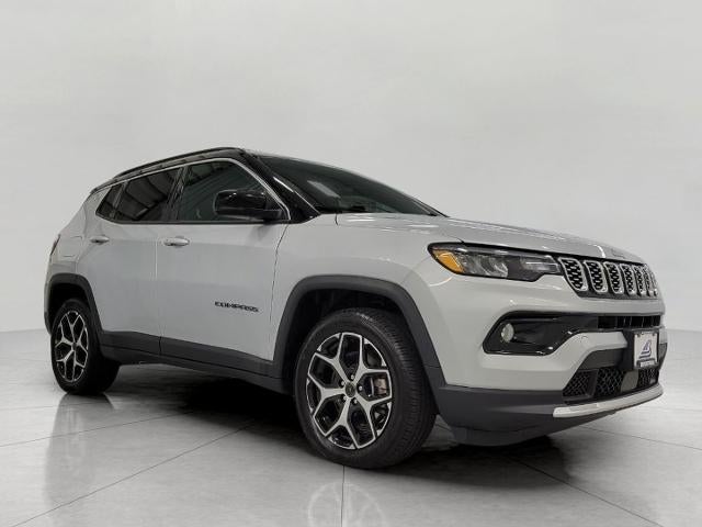 2025 Jeep Compass Limited 4x4 in Silver Zynith Metallic Clearcoat — front three-quarter view