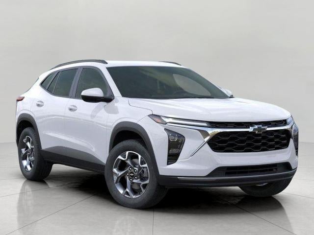 2026 Chevrolet Trax FWD 4dr LT in Summit White — front three-quarter view